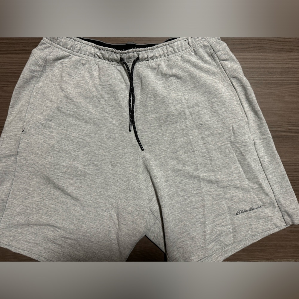 Grey Eddie bower men’s shorts M